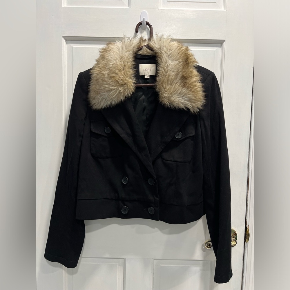 LOFT Crop Double Breasted Black Bomber Jacket Removable Faux Fur SIZE LARGE Used